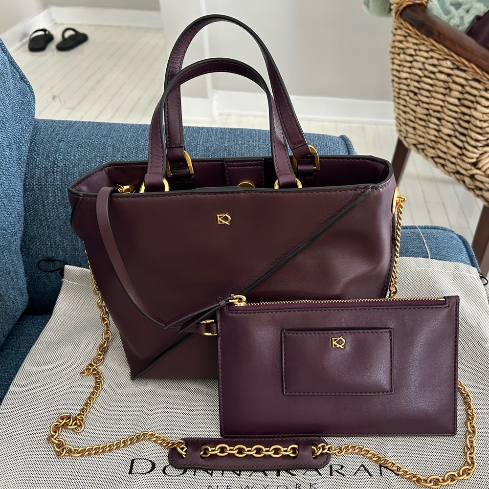 NWT Donna Karan Leather Setauket Cross body bag